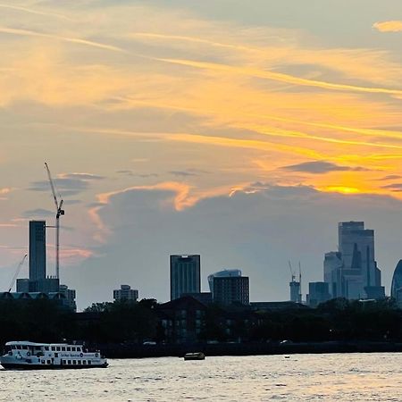 Riverside Premium En Suite Double Room E14 Londres Exterior foto