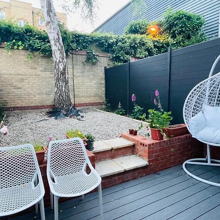 Riverside Premium En Suite Double Room E14 Londres Exterior foto